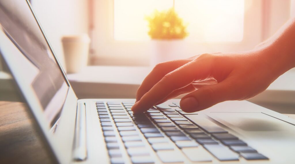 How do You Take a Screenshot in Windows Without the Print Screen button? How do you take a screenshot in Windows without Print Screen button?